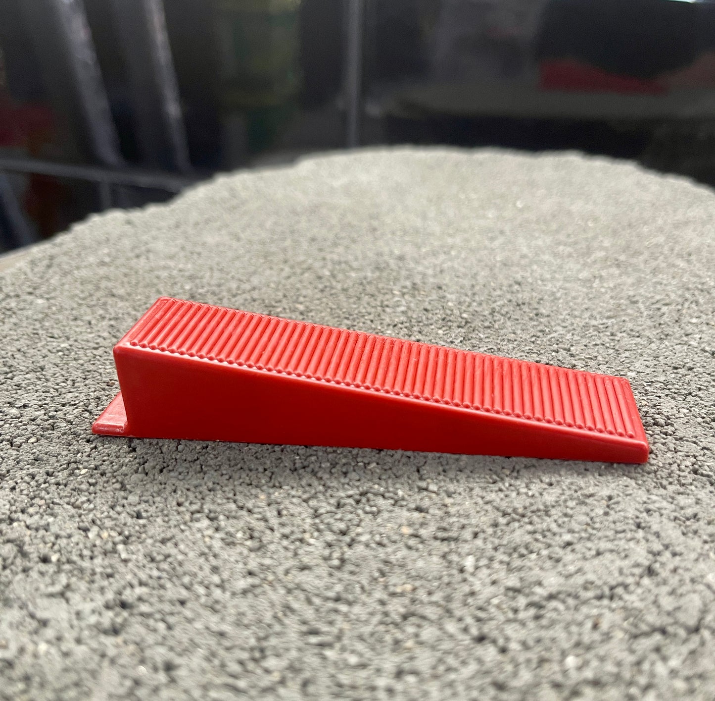 JAG Tile Levelling Wedges Red