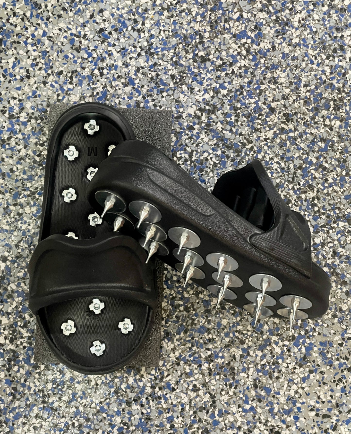 JAG SPIKE SHOES