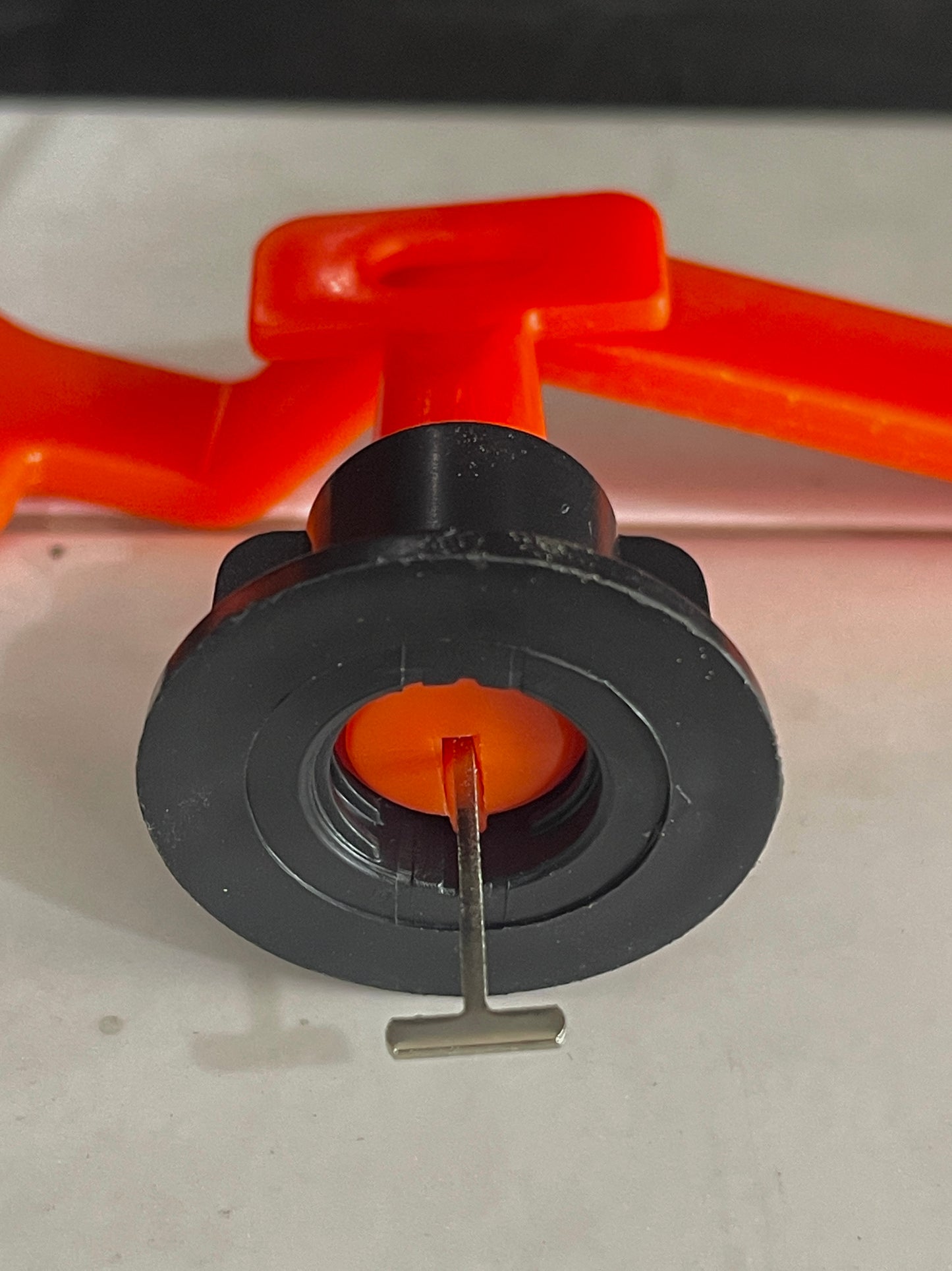 JAG Reusable Tile Leveling System